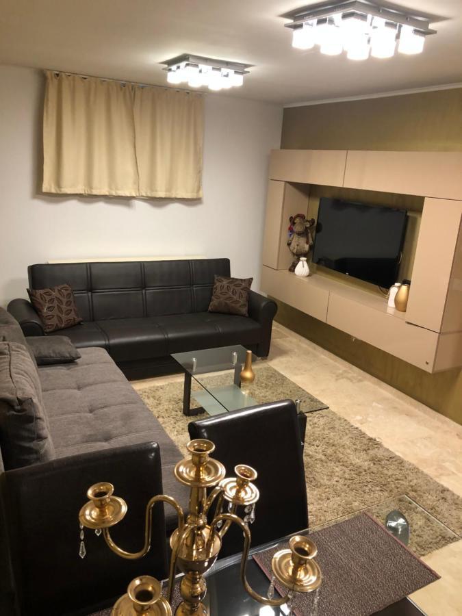 Apartament Nicolle Apartment Poiana Brasov Bagian luar foto